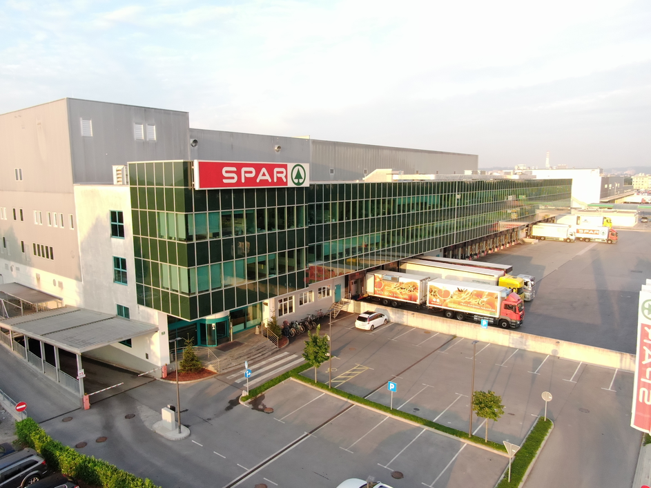 Spar distribucijski center Letališka