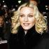 Madonna je obsedena s sveto vodo. (Foto: Reuters)