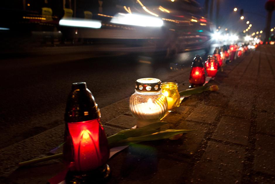 Prometna nesreča sveče | Avtor: Profimedia
