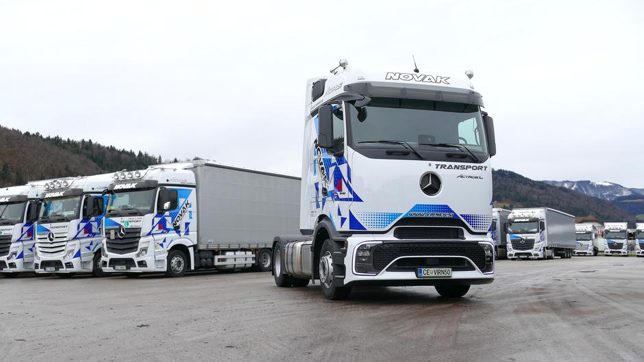 Mercedes-Benzov tovornjak actros L | Avtor: Mercedes-Benz