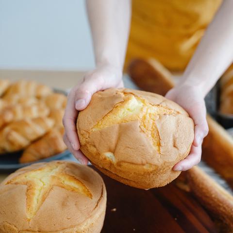 Kruh, peka, pečenje