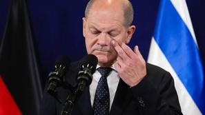 Olaf Scholz v Tel Avivu