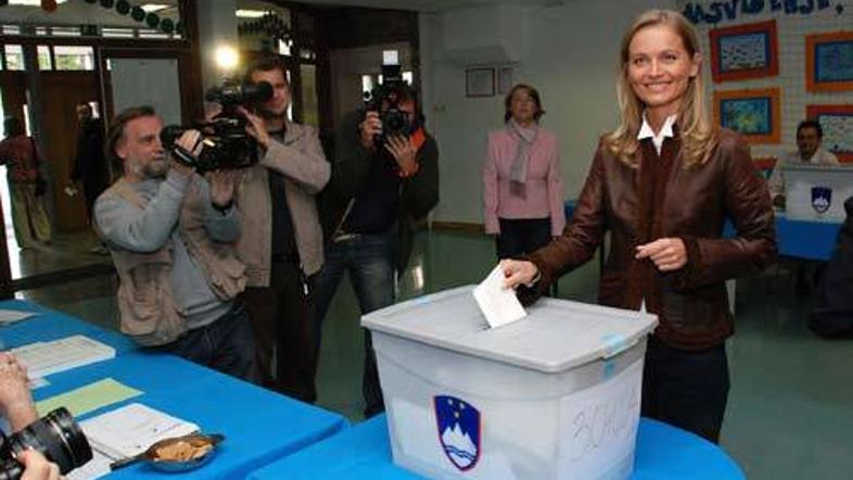 Poleg Katarine Kresal bo v parlamentu še 11 žensk.