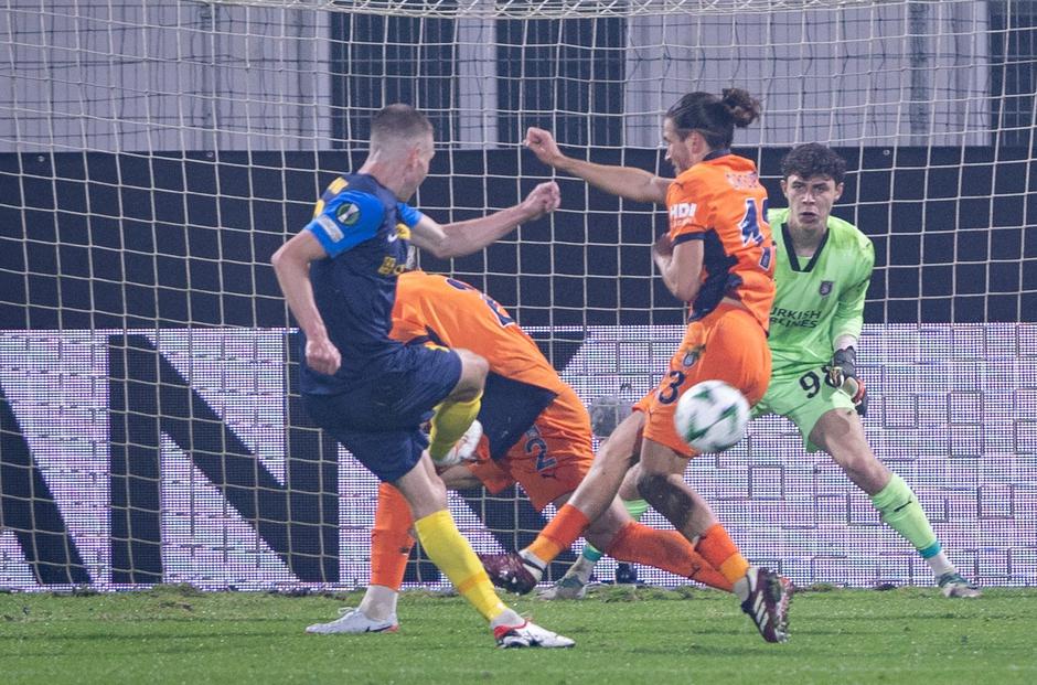 Istanbul Basaksehir Celje | Avtor: Profimedia