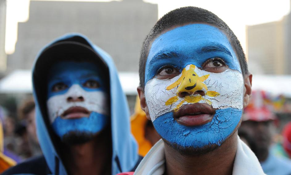 Вамос Аргентина Карахо. Whitest man in Argentina.