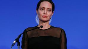 angelina jolie