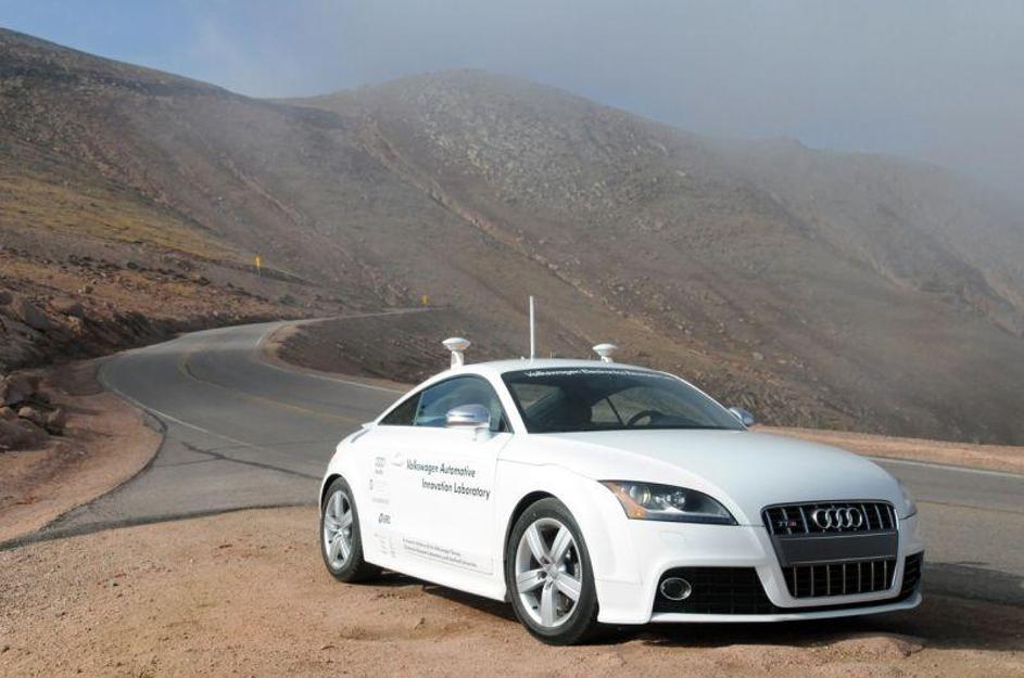 Robotsko vodeni Audi TT-S