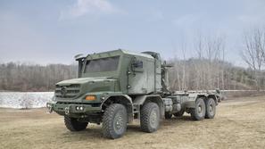 Mercedes-Benz Trucks zetros