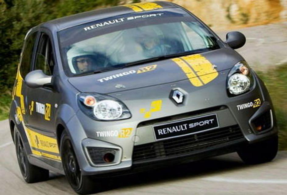 Različica twingo RS R2 bo z davkom stal nekaj čez 30 tisočakov. (Foto: Renault)