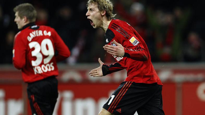 Bayerjev Stefan Kiessling je prvi strelec Bundeslige. (Foto: Reuters)