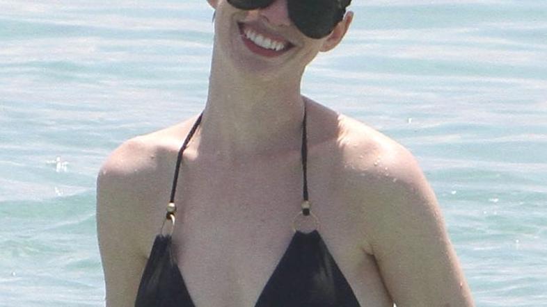 Anne Hathaway