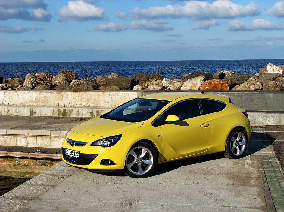 Opel astra GTC